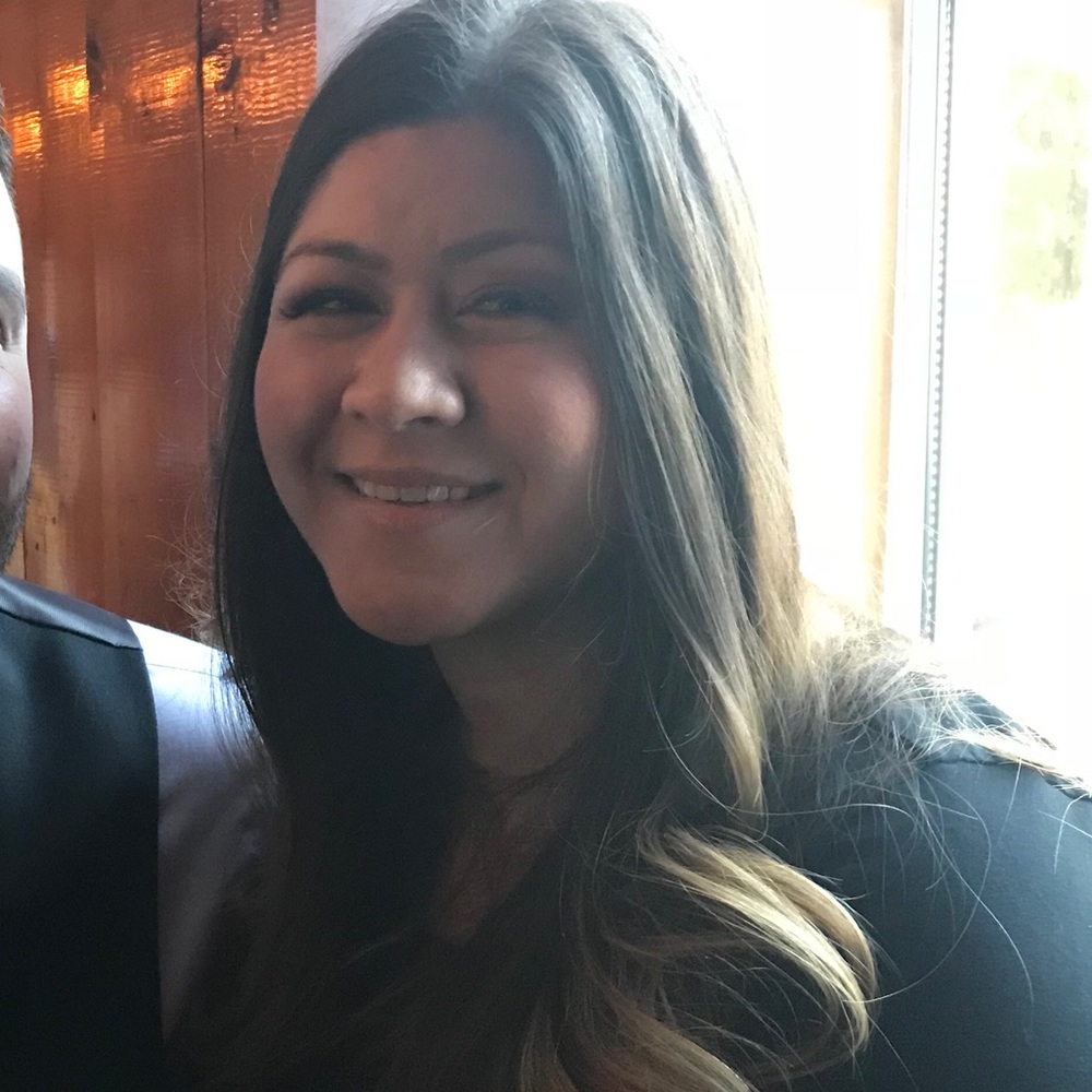 Meet your Posher, Leticia